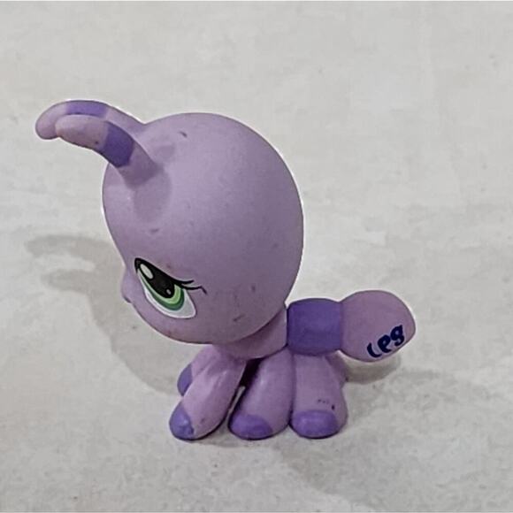 Littlest Pet Shop 1308 Purple Ant Special Edition Insect Bug Lps - Picture 3 of 4